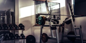 Why you NEED a power rack in your home gym